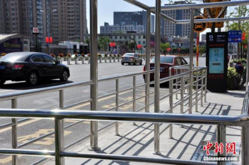 YψDڱֵ؅^(q)εO(sh)վơ<a target='_blank'  _fcksavedurl='http://www.chinanews.com/'></table><p  align=